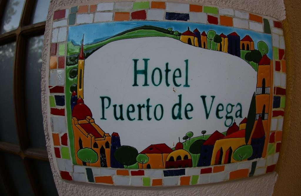 Hotel Puerto De Vega 巴耶纳尔 外观 照片