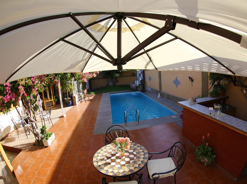 Hotel Puerto De Vega 巴耶纳尔 外观 照片